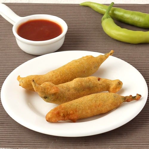 Mirchi Bhaji*.