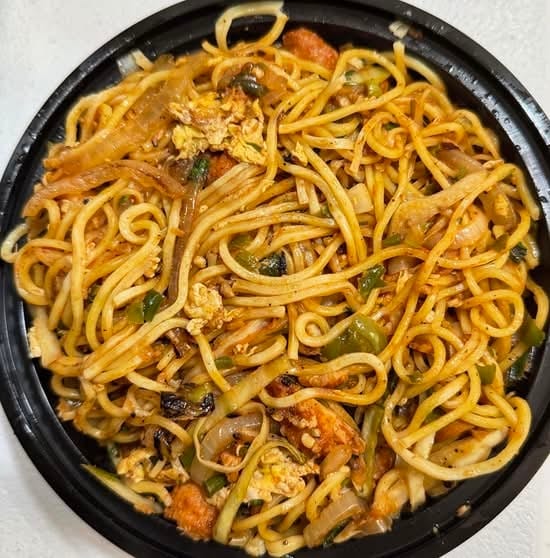 Chicken Hakka Noodles KM*.